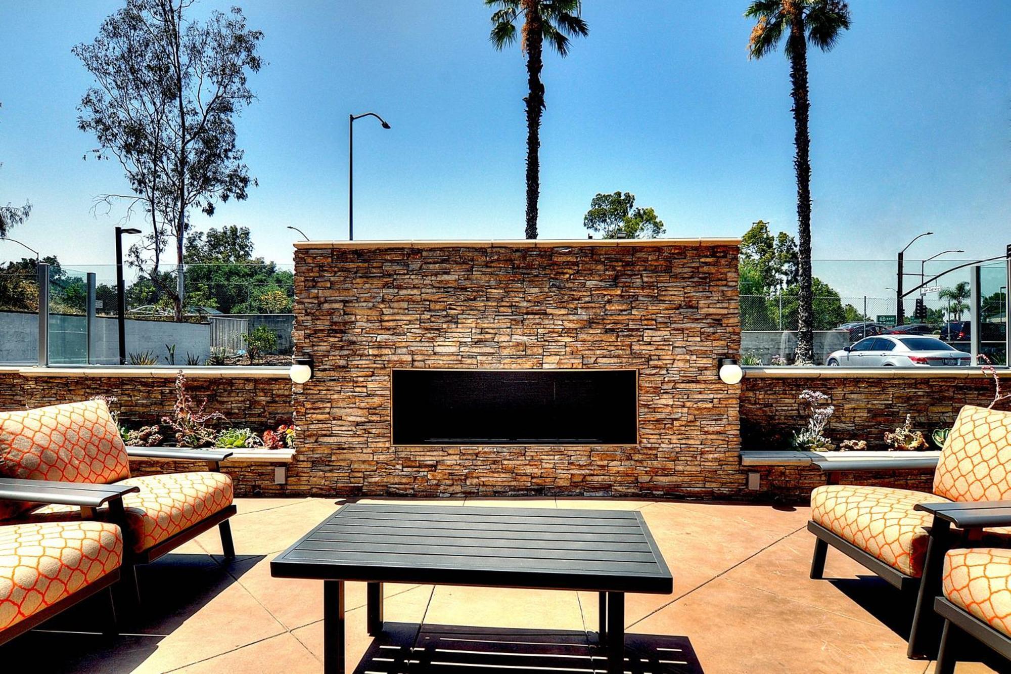 Fairfield Inn & Suites By Marriott Los Angeles Rosemead Ngoại thất bức ảnh